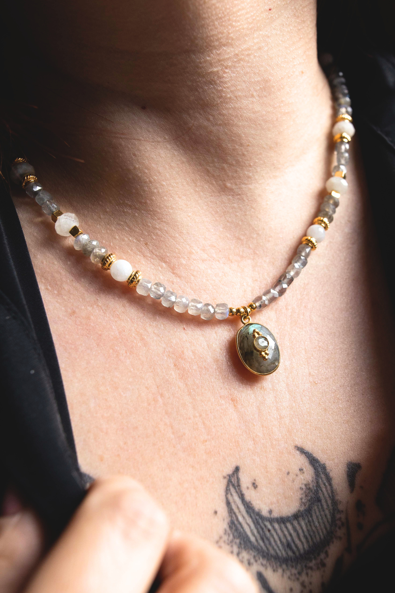 collier labradorite et pierre de lune, bijoux spirituel pierres naturelles