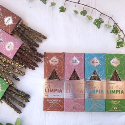 Bâtons encens botaniques: énergie propre